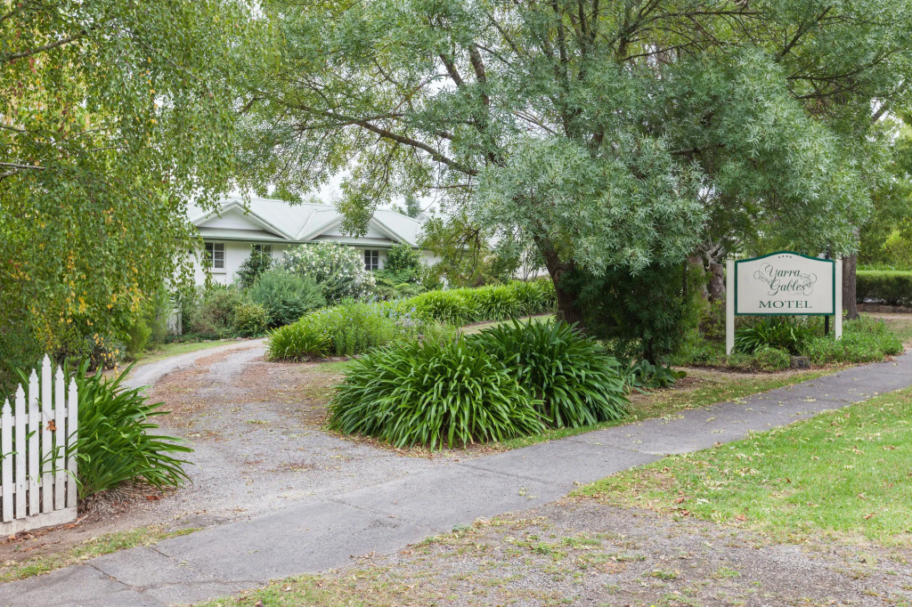 Yarra Gables
