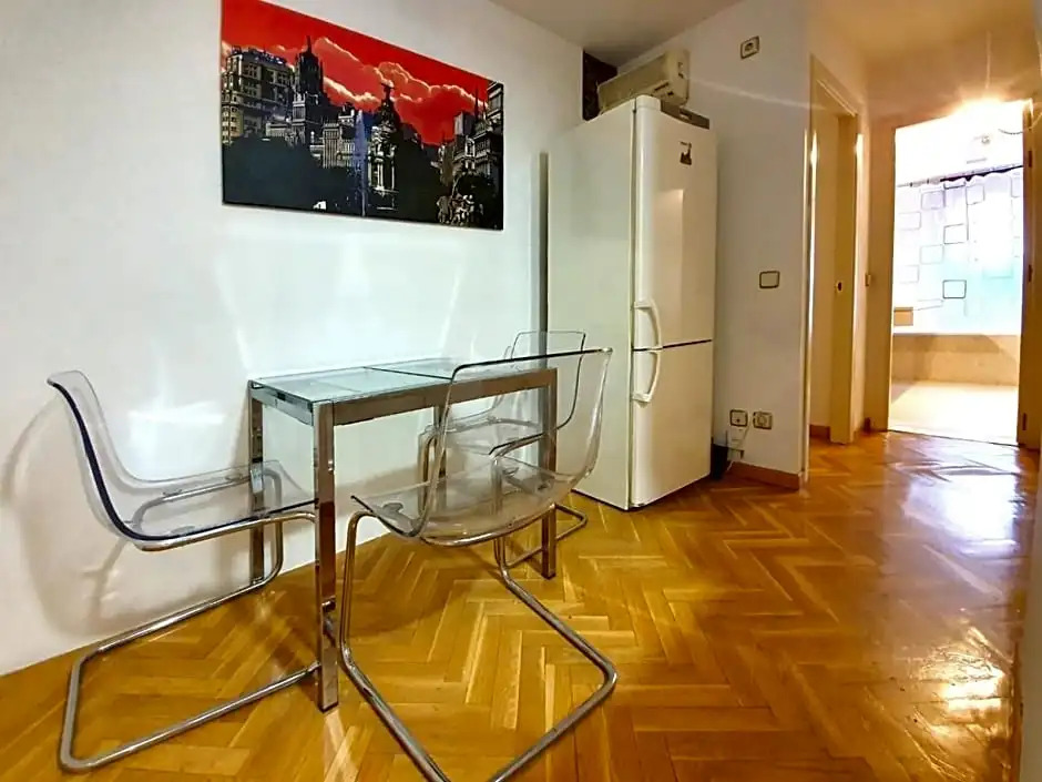 FUENCARRAL BARCELO Apartaments PARKING TPH