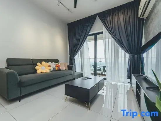 Tranquil Sea View Danga Bay 3BR 6pax