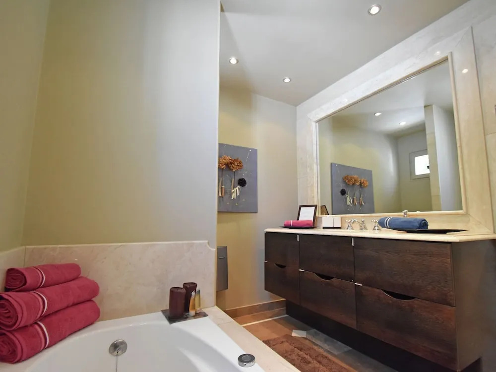 Magnificent villa with private pool