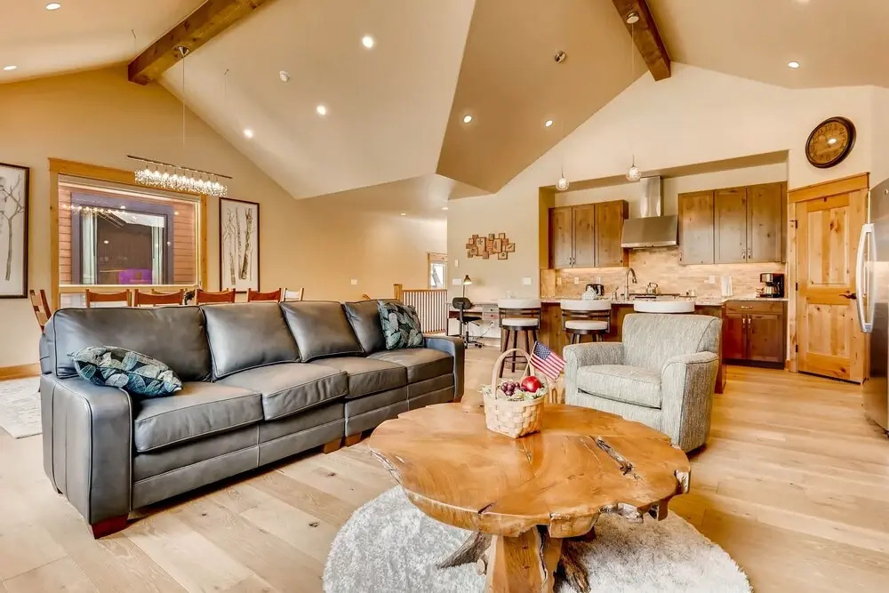 River Run Townhome RR84 - RVJR by RedAwning