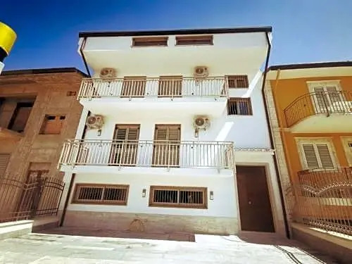 KALòS b&B