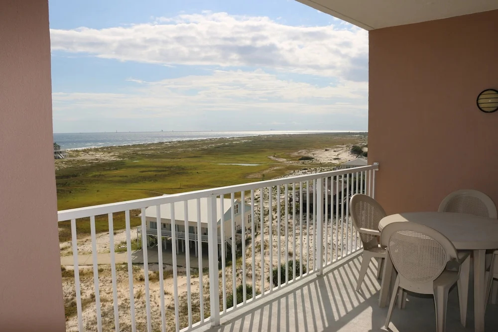 Dunes #701 - 2 Br Condo