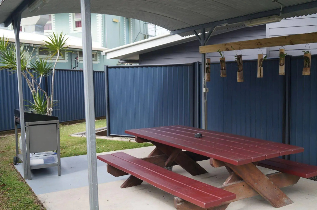 Tin Can Bays Sleepy Lagoon Motel
