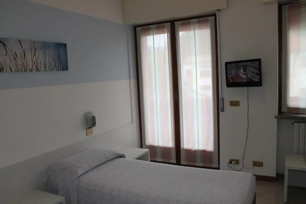 Hotel OScugnizzo 2