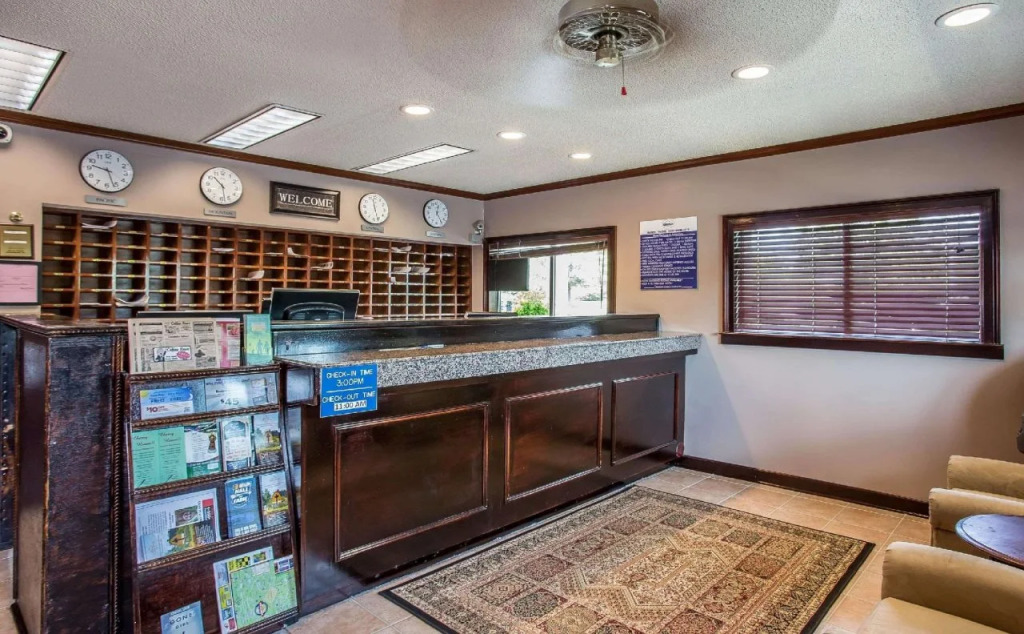 Suburban Extended Stay SE