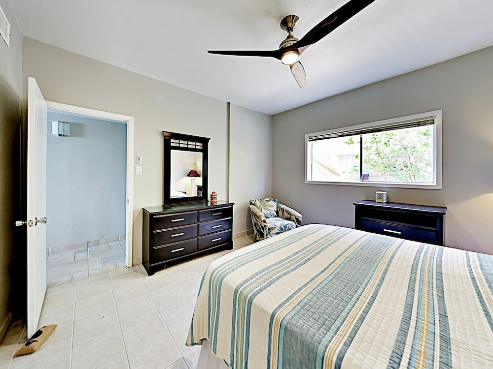 W Red Snapper Condo #111 2 Bedrooms 2 Bathrooms Condo