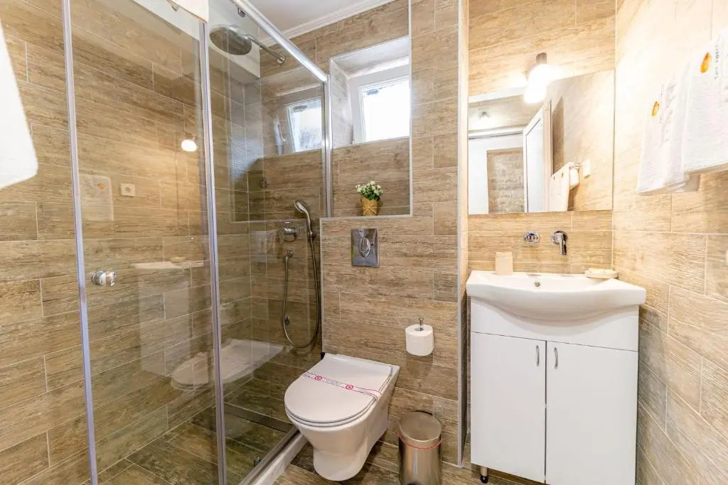 Guest House S-Lux