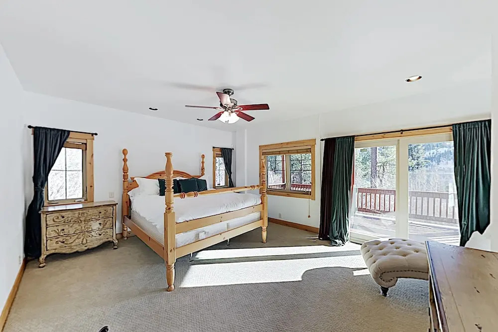 New Listing! Large Donner Lake W/ Water View 4 Bedroom Home