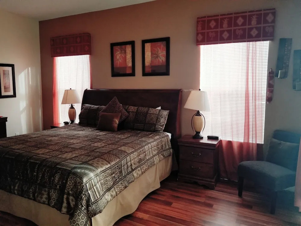 Windsor Palms 5BR Pool Home