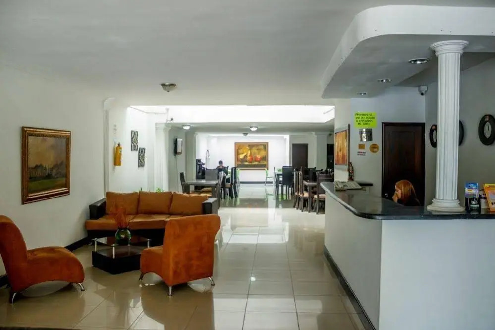 Hotel D'Caprices