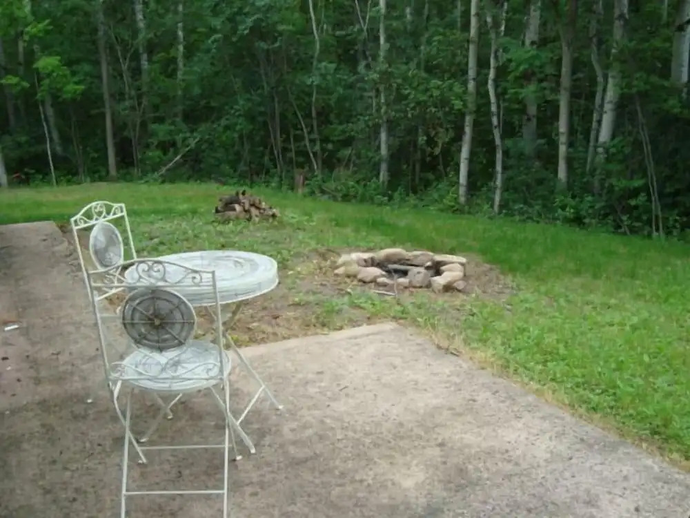 Husky House