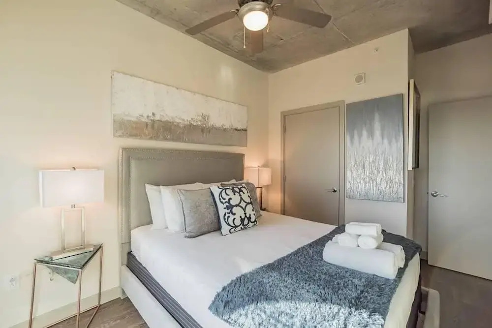3601 Market 1BR Home