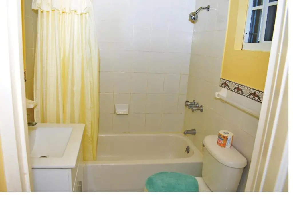 Unity Villa one bedroom apartment close to Montego Bay and Beaches with wifi