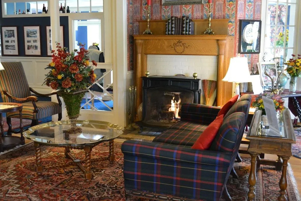 Bay View Inn