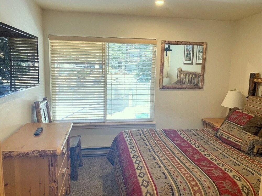 Standard Condos with Free Parking