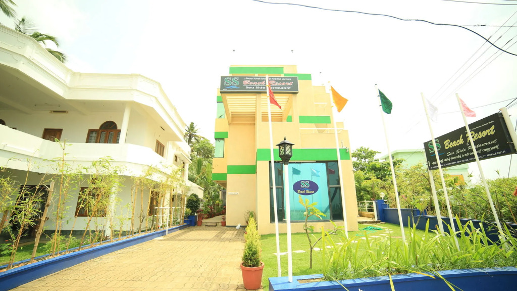 SS Beach Resort