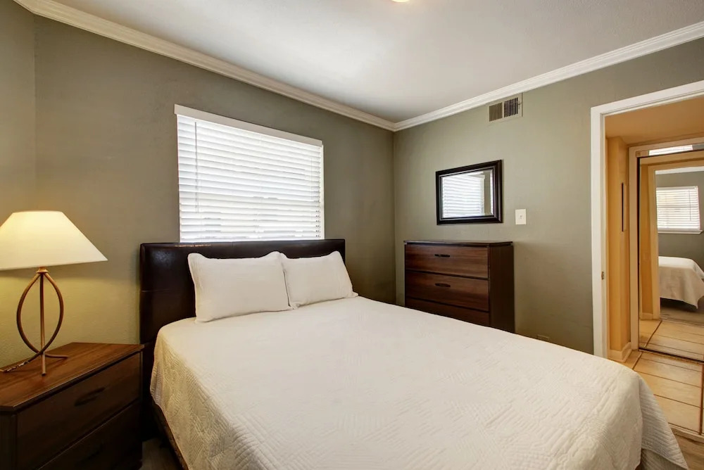 AustinStays 3 Bedroom Downtown Suite