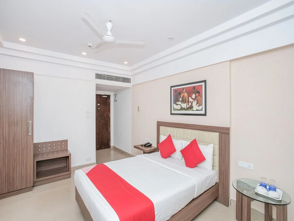 OYO 1350 Hotel Sherwood Suites-2