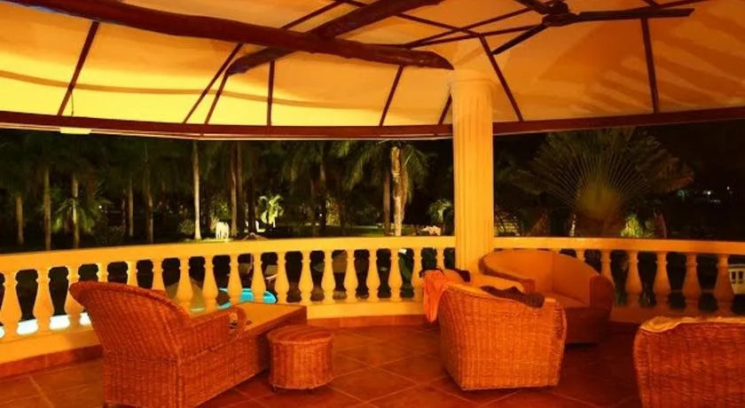 Sunset Villa Resort