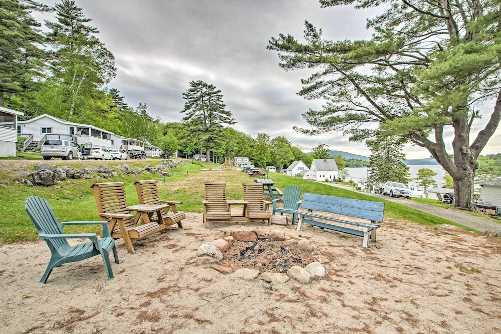 Newfound Lake Studio: Bbq, Fire Pit & Beach Access
