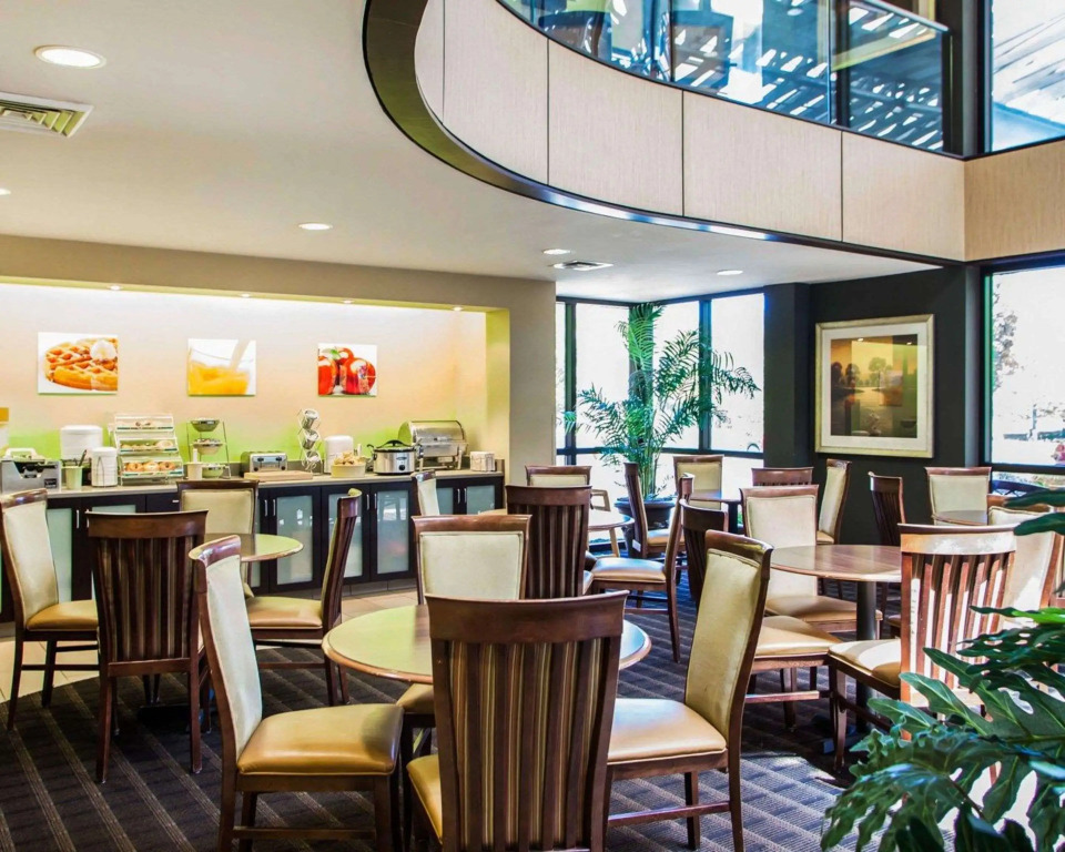Quality Inn & Suites Peoria North