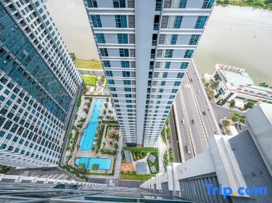 Sunwah Pearl Suites