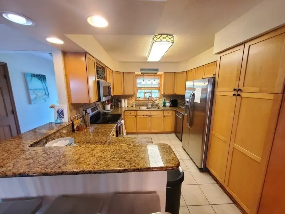 Beach Blossum 3 Bedroom Home