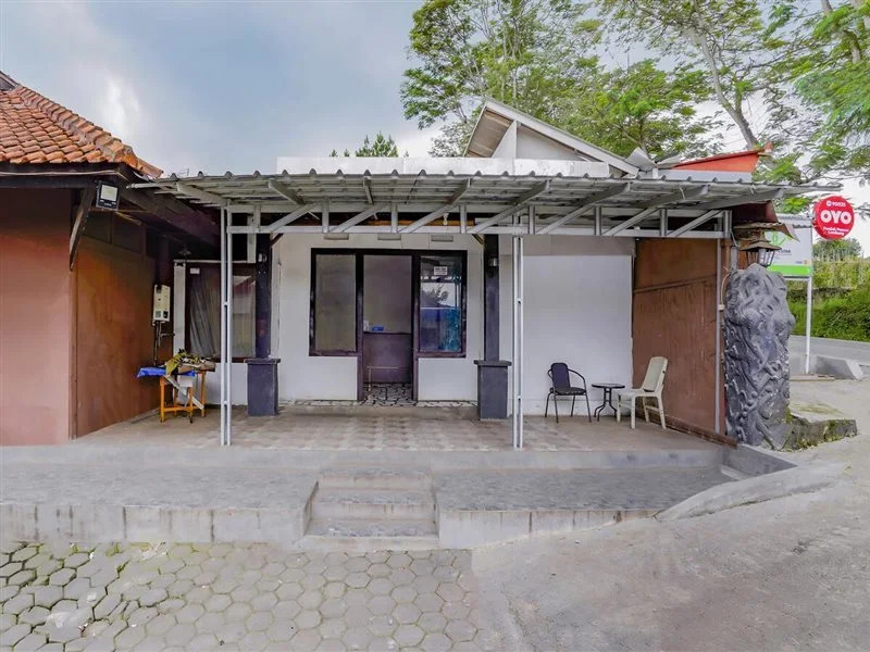 OYO 90025 Pondok Pesona Lembang