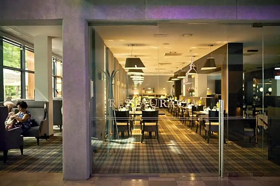 Bristol Art & Medical SPA