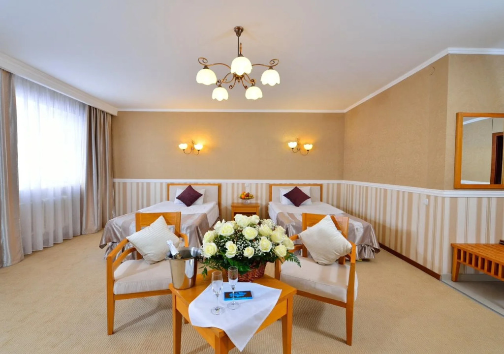 O'Azamat Hotel