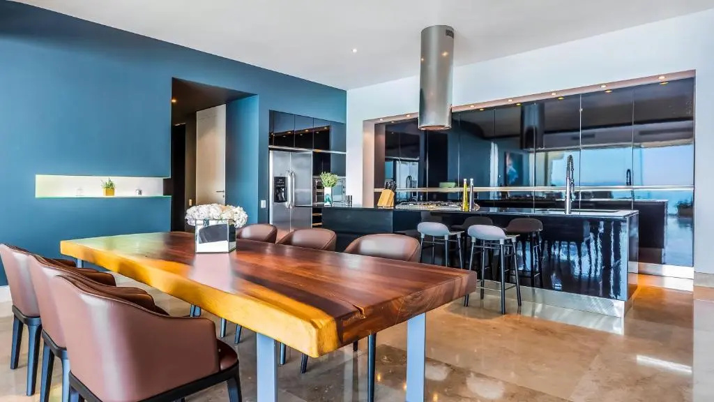 Avalon 907 Modern, Spacious / 9th F Private Pool