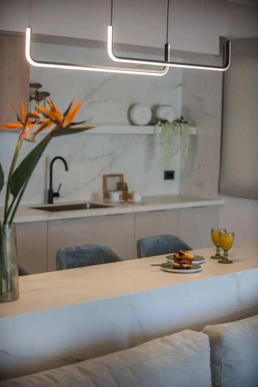 Arvacay Luxury Home