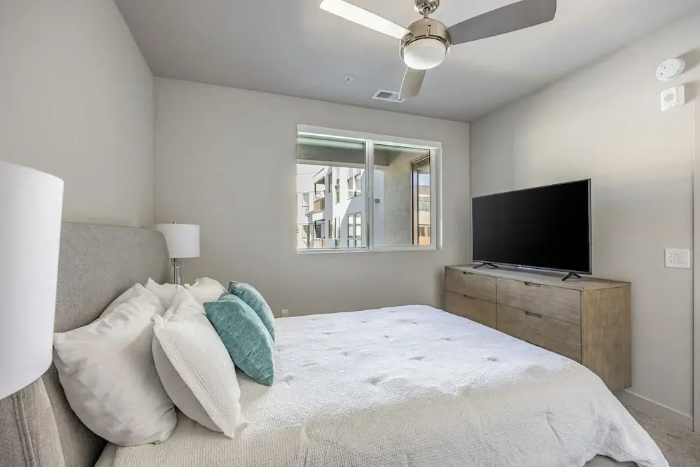 Landing Apartments - Emory at RED