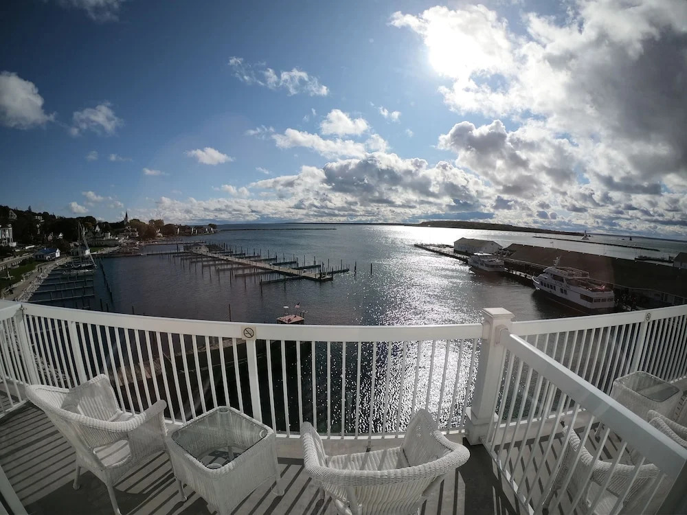 Chippewa Hotel Waterfront