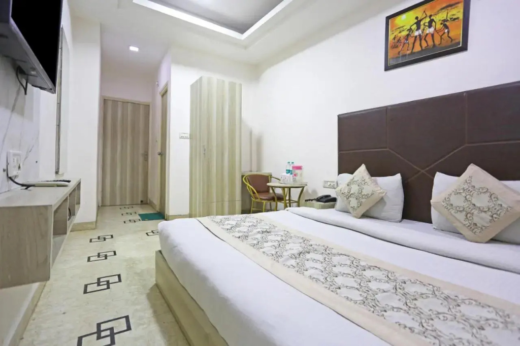 Hotel Sterling Inn, New Delhi