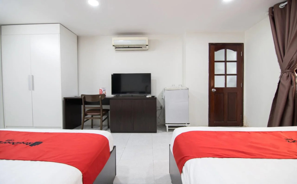 Ngoc Trinh Hotel by RedDoorz