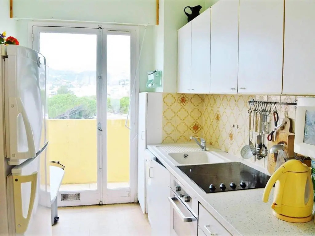 Appartement Le Lavandou, 2 pièces, 4 personnes - FR-1-251-290