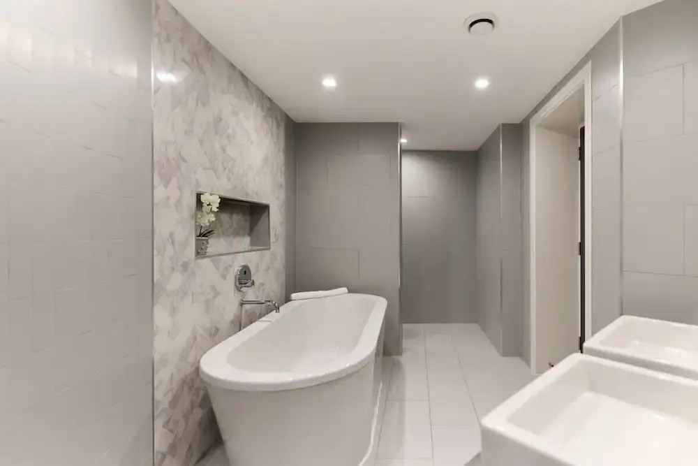 The Westbourne Park Place - Elegant 3bdr Flat