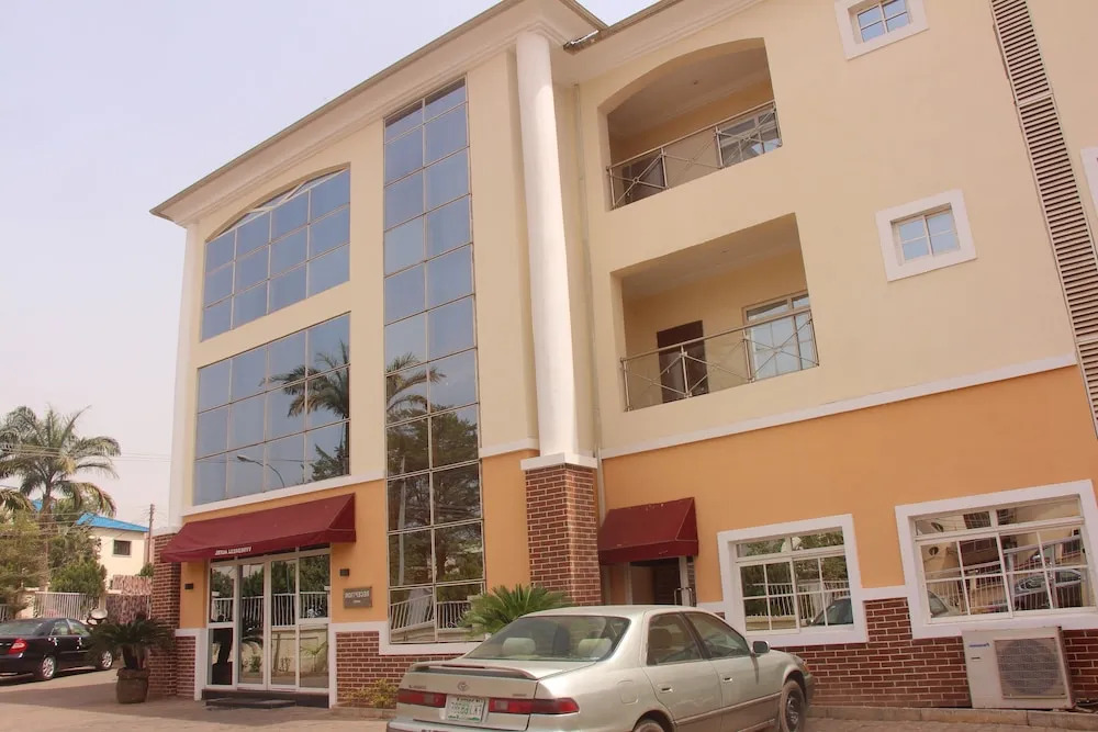 Vynedresa Hotel