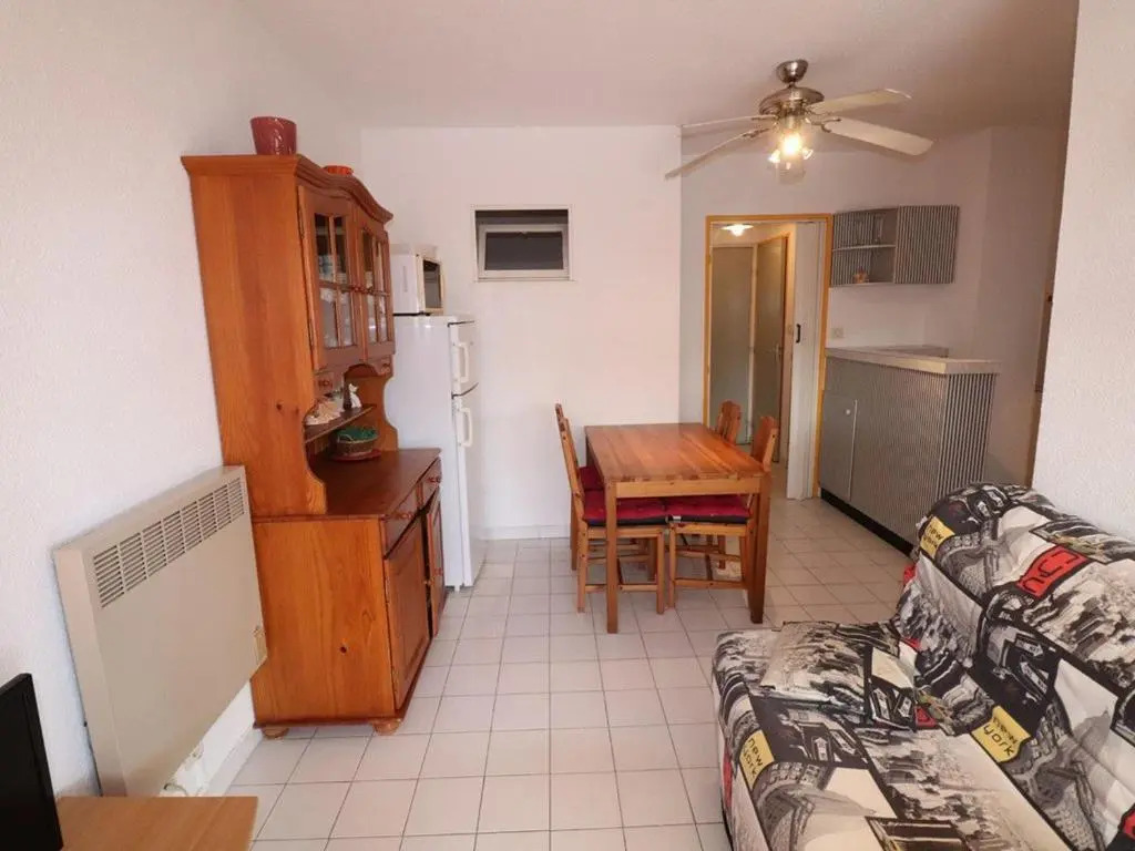 Appartement Le Grau-du-Roi, 2 pièces, 4 personnes - FR-1-307-129