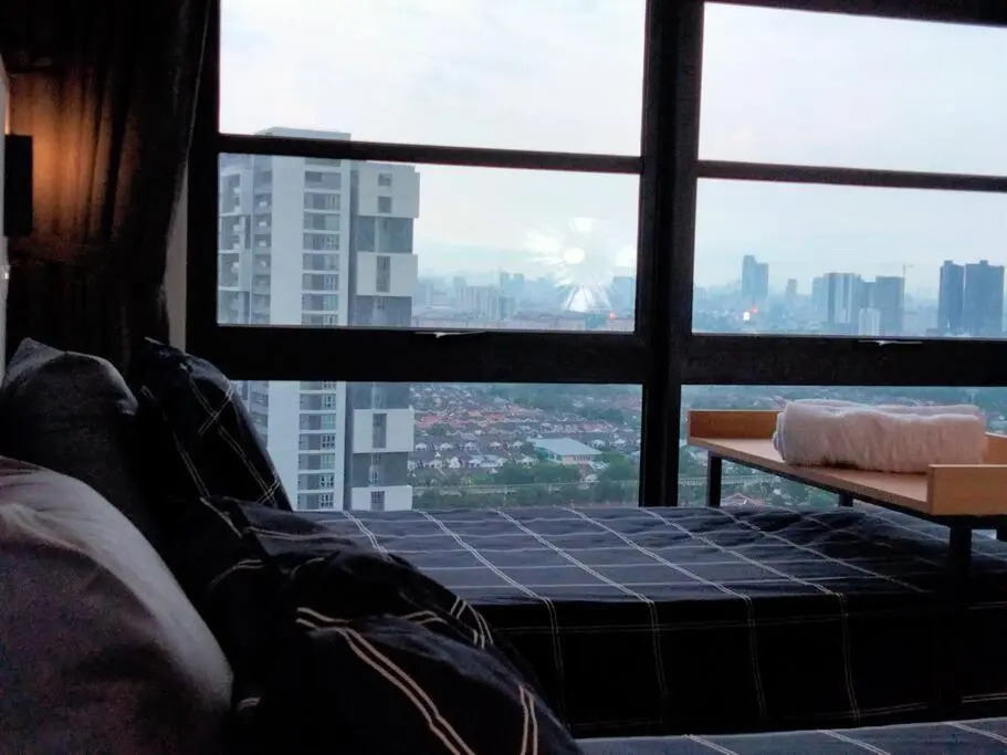 Signature 1 Bedroom EnSuite 3Pax, Sunway BRT Lagoon Pyramid