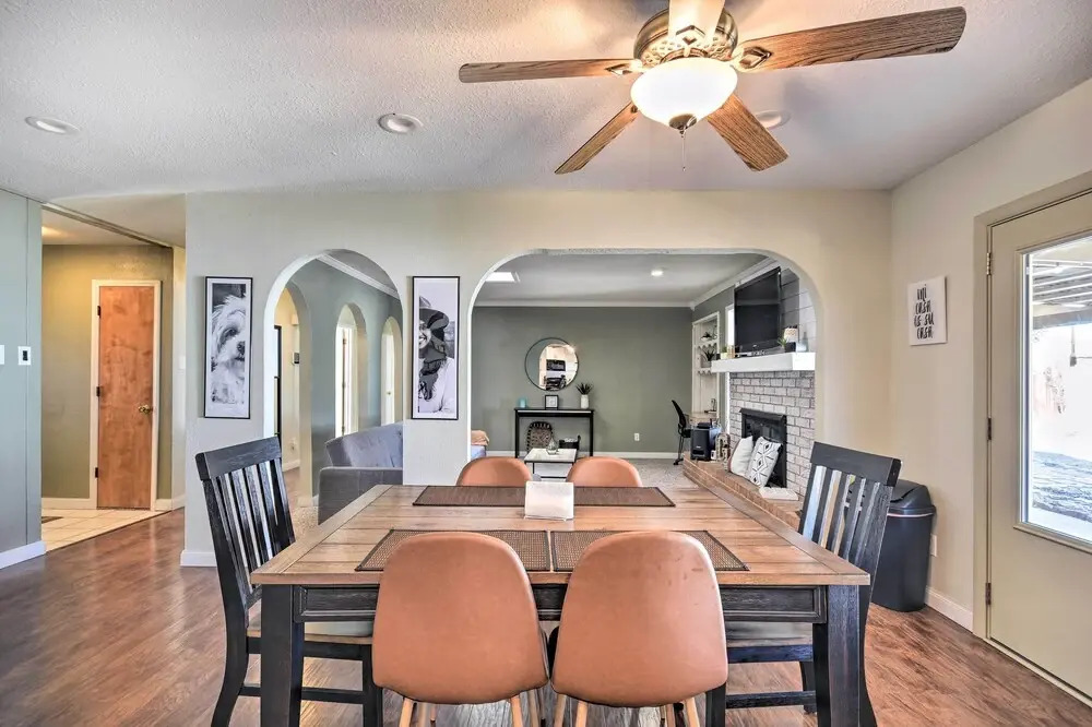 Charming Clovis Home w/ Covered Patio