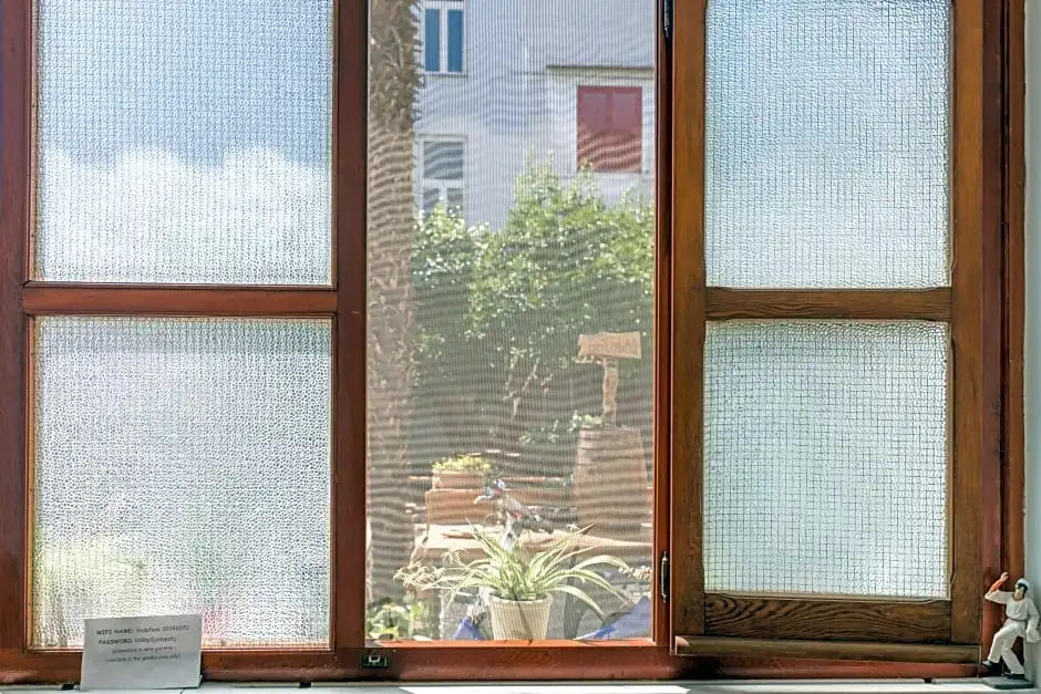 B&B OTIUM