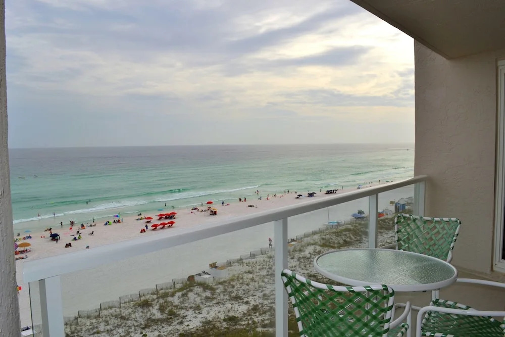 Beachside Towers at Sandestin by Gibson Beach Rentals