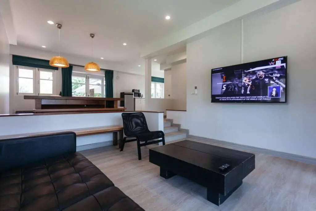 F5 3 Bed Rooms Beach house, full kitchen
