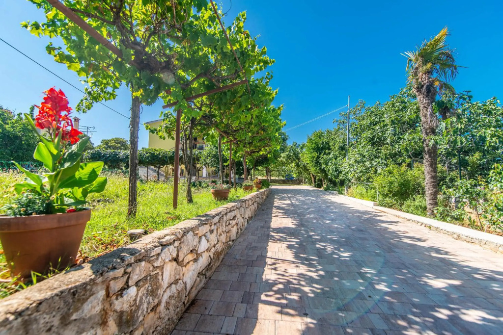 Villa Maria Nives
