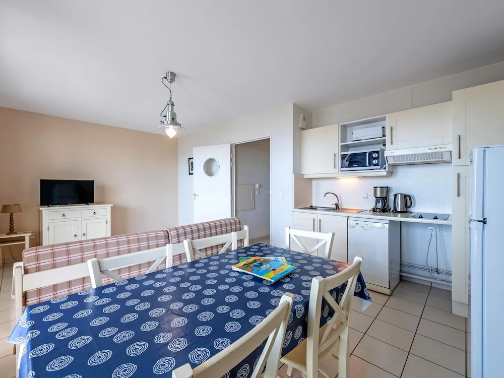 6-guest Flat Near Coastal Path