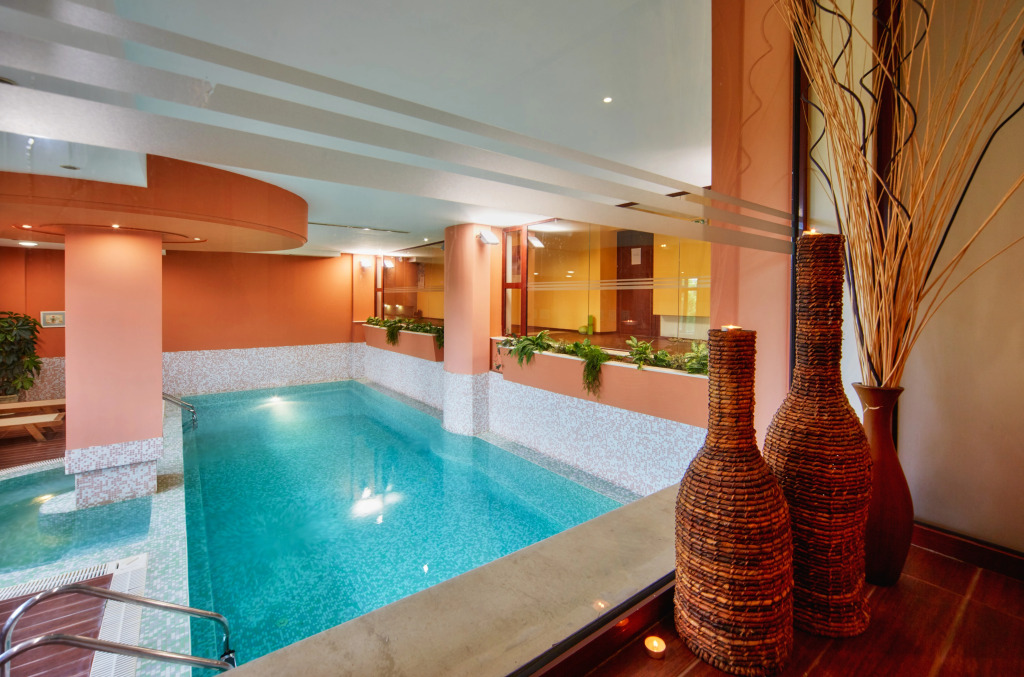 Yantra Grand Hotel