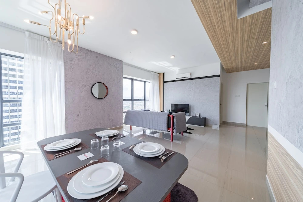 OYO Home 89396 Indescribable 3br Arte Plus